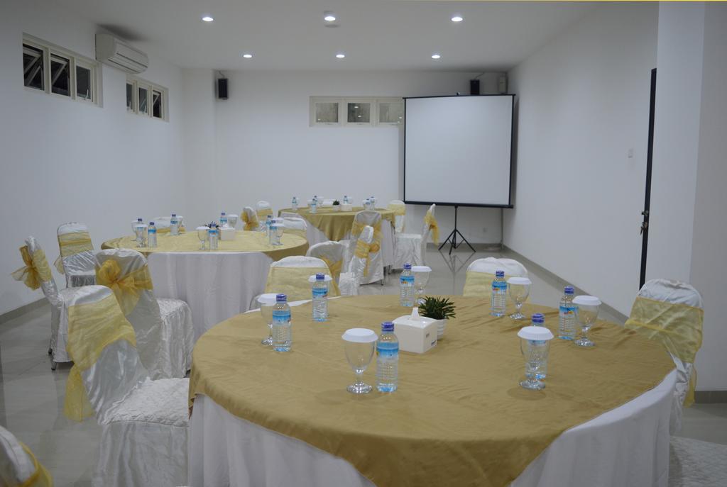 M Hotel Mataram Exterior foto
