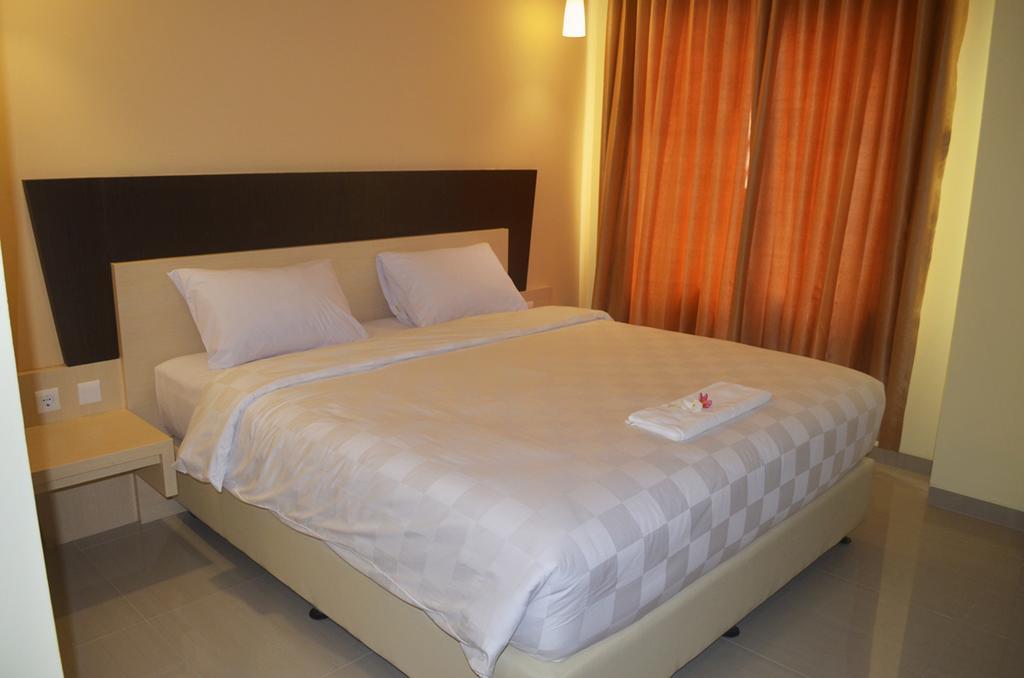 M Hotel Mataram Zimmer foto