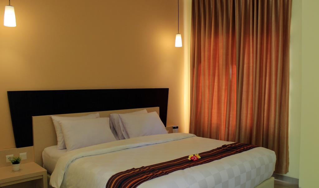 M Hotel Mataram Zimmer foto