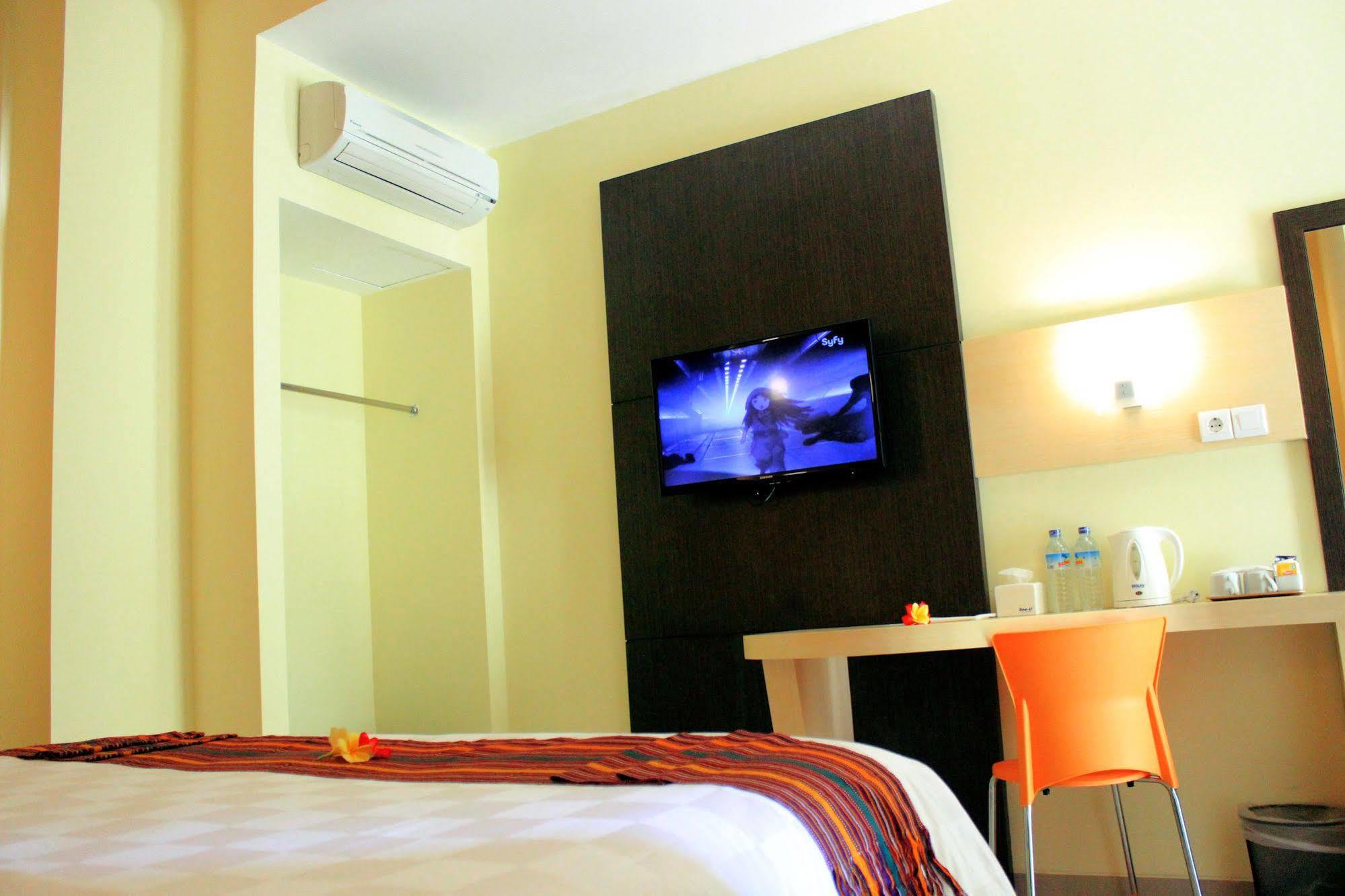 M Hotel Mataram Exterior foto