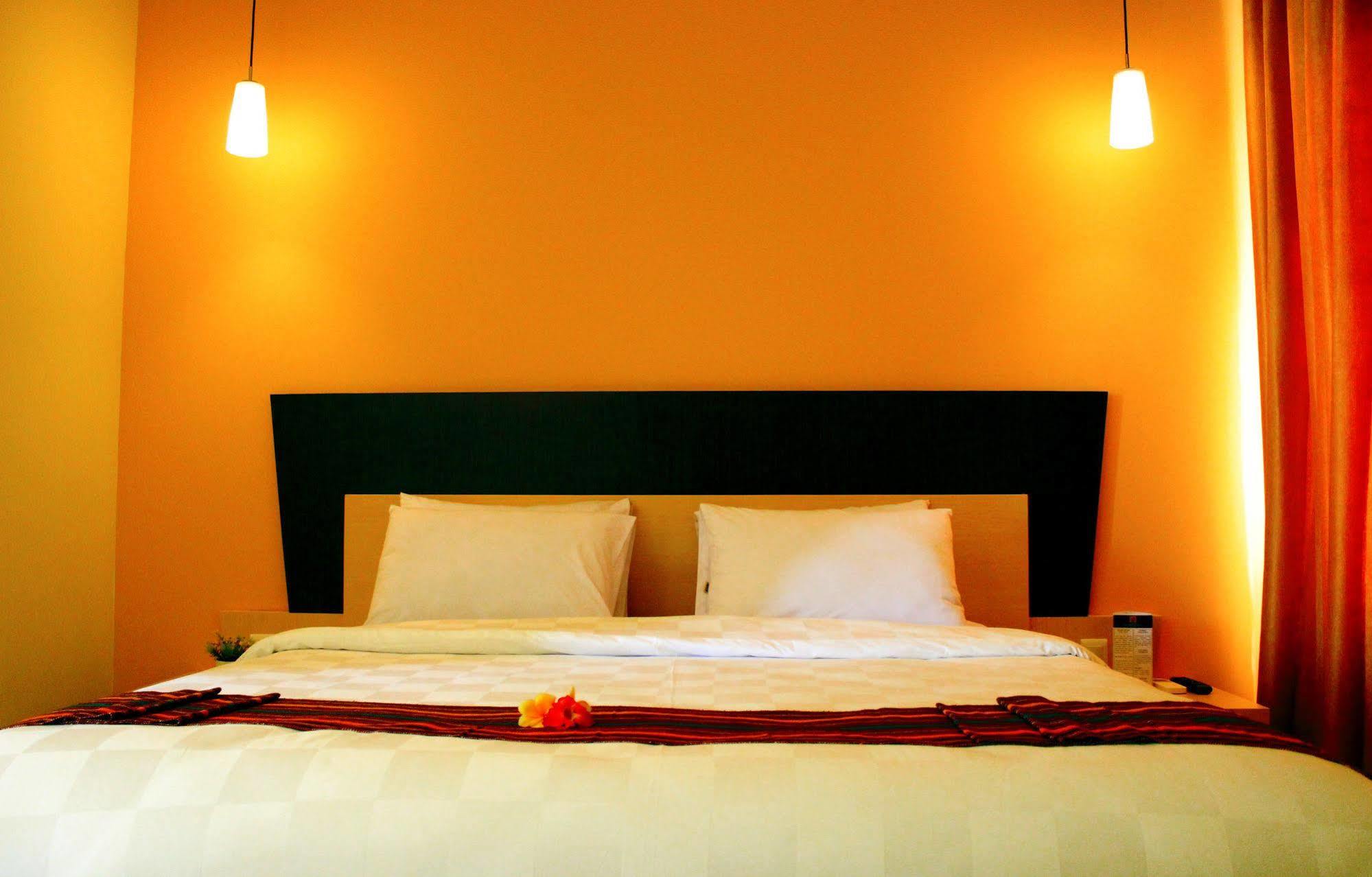 M Hotel Mataram Exterior foto