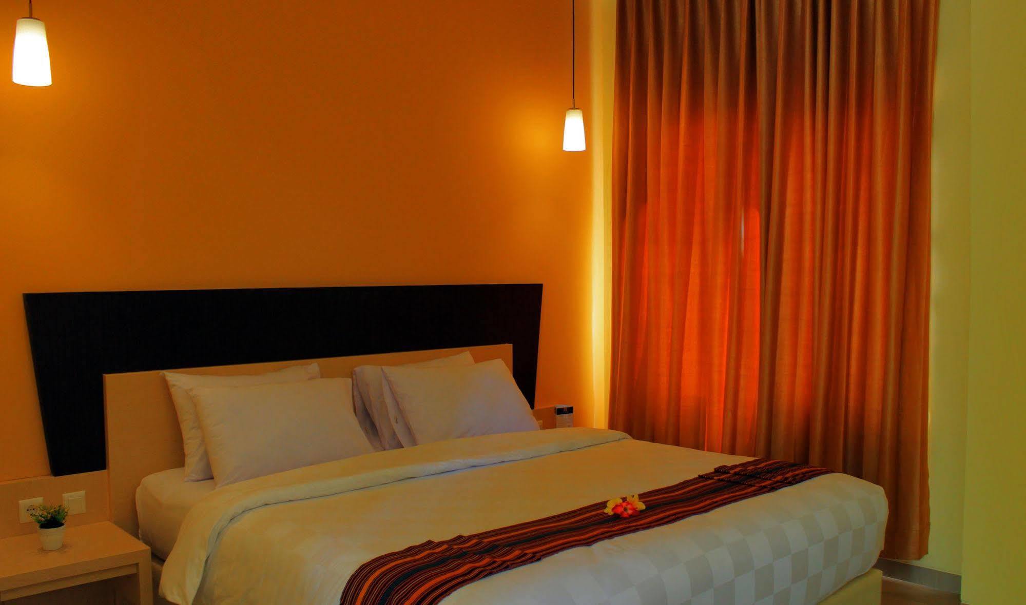 M Hotel Mataram Exterior foto